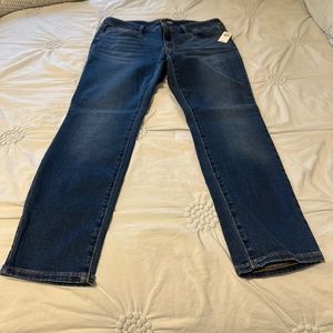 Old Navy Rockstar Super Skinny Jeans